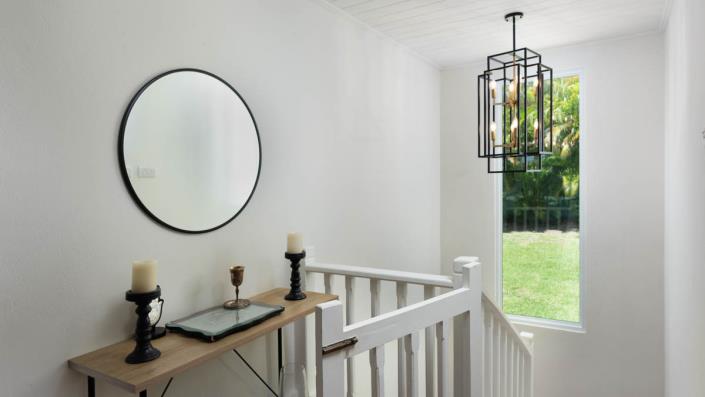 Image No.8-5 Bed Villa for sale