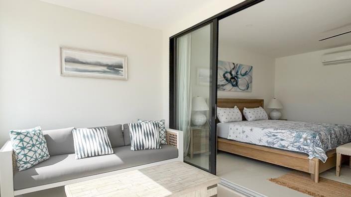 Image No.8-3 Bed Townhouse for sale