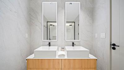 west-coast-property-bathroom-sinks