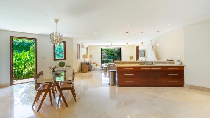 Image No.13-7 Bed Villa for sale