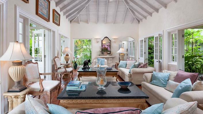Image No.5-5 Bed Villa for sale