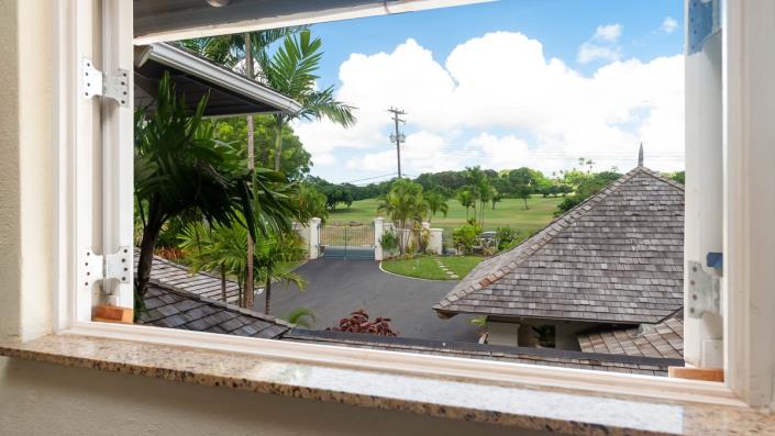Image No.28-5 Bed Villa for sale