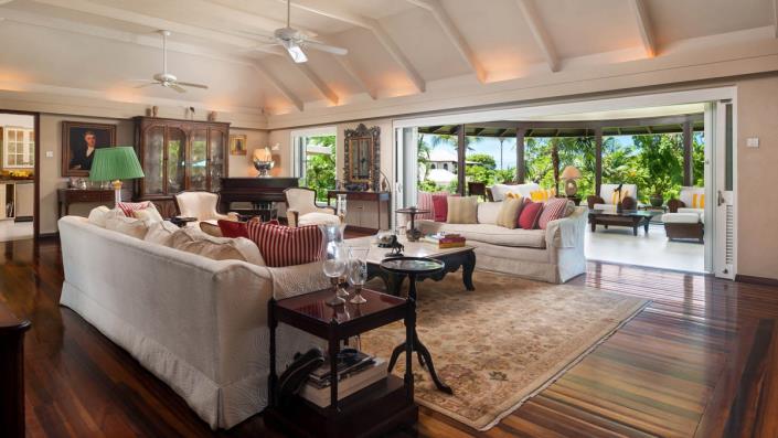 Image No.7-5 Bed Villa for sale