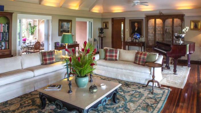 Image No.9-5 Bed Villa for sale