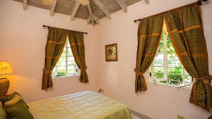 Image No.20-6 Bed Villa for sale