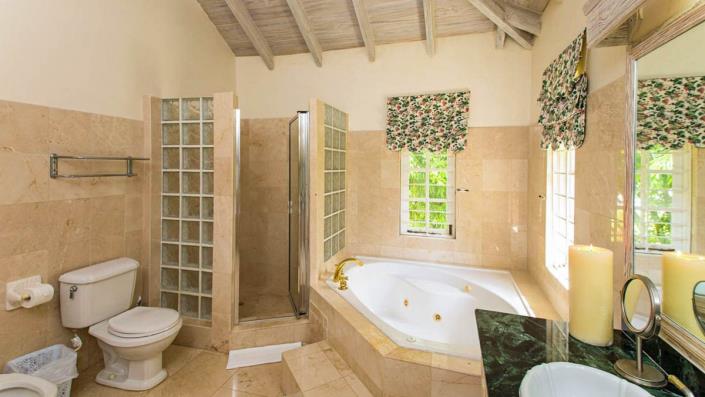 Image No.13-6 Bed Villa for sale