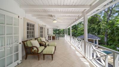 sle-sandalwood-verandah