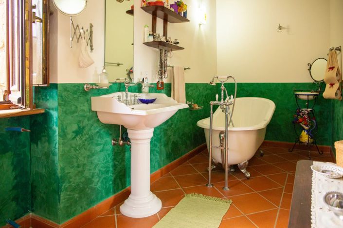 Image No.24-4 Bed Villa for sale