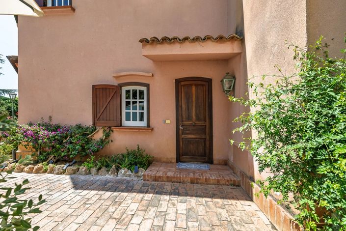 Image No.12-7 Bed Villa for sale