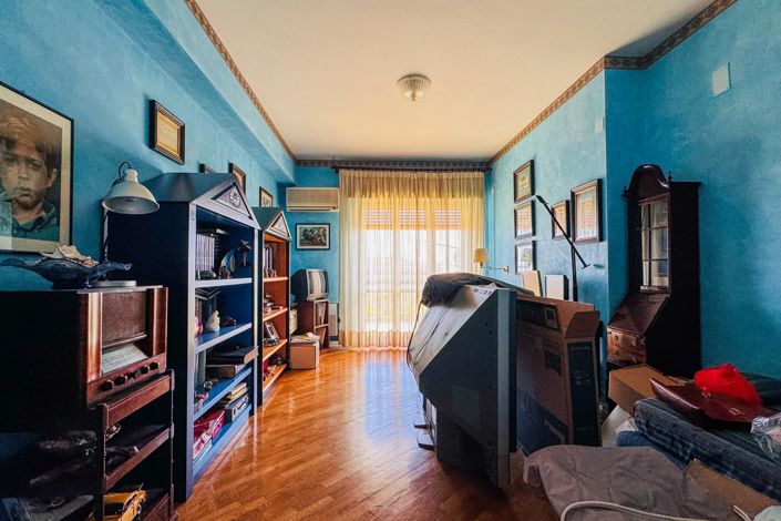 Image No.24-2 Bed Apartment for sale