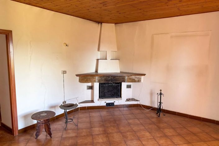 Image No.5-4 Bed House for sale