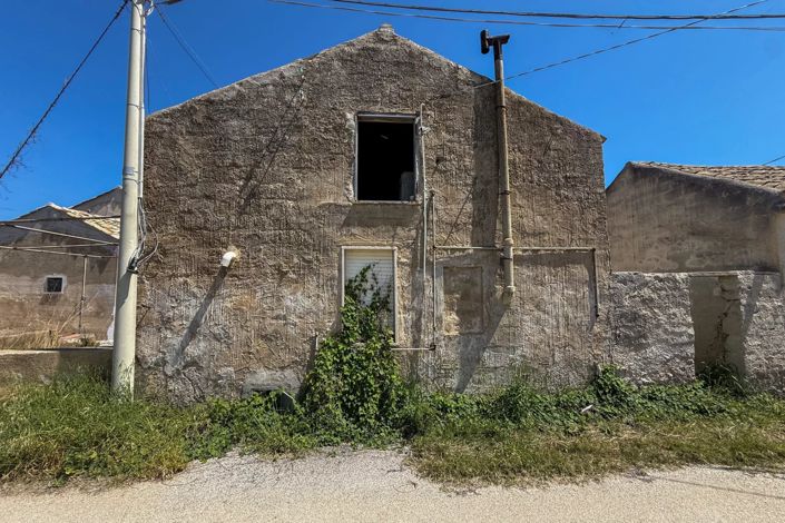Image No.6-House for sale