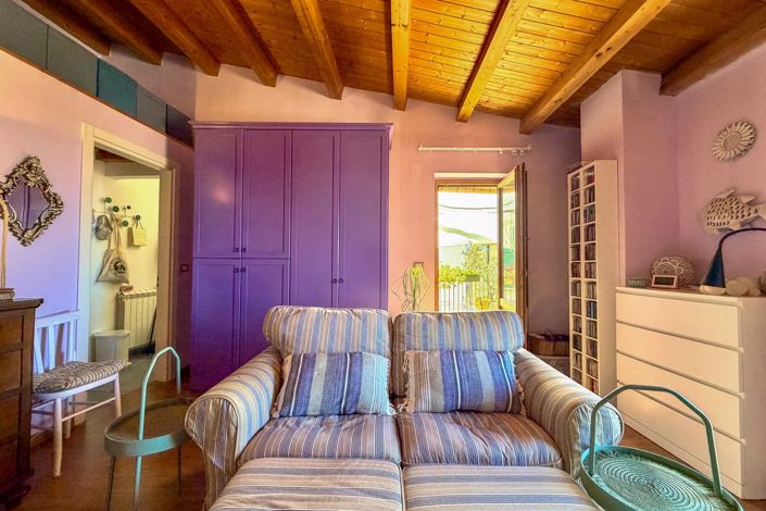 Image No.29-3 Bed House for sale