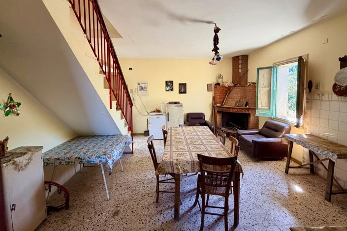 Image No.14-1 Bed House for sale