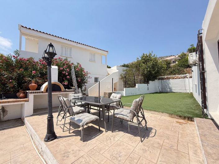 Image No.49-4 Bed Bungalow for sale