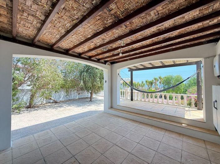 Image No.53-4 Bed Bungalow for sale