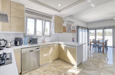 dining-kitchen-2