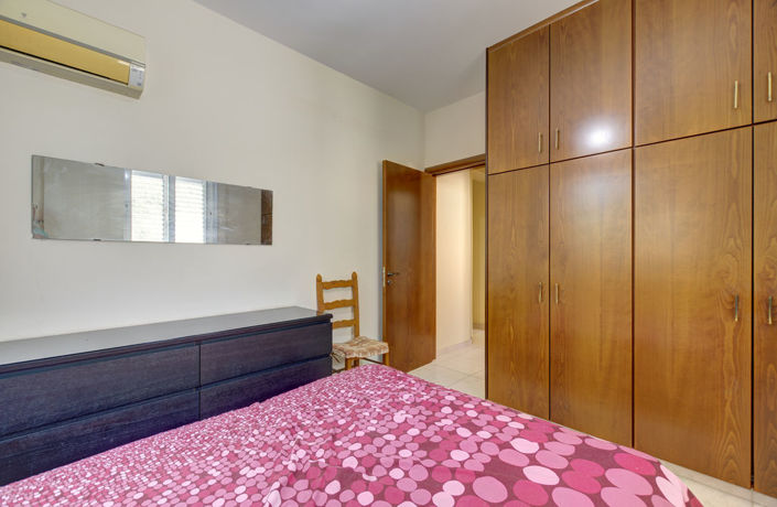 Image No.12-2 Bed Apartment for sale