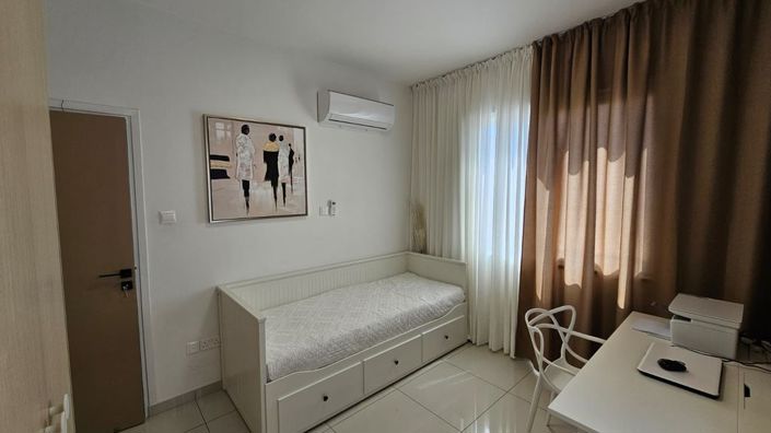 Image No.8-2 Bed Apartment for sale