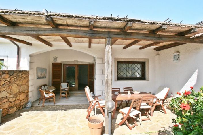 Image No.10-4 Bed House for sale