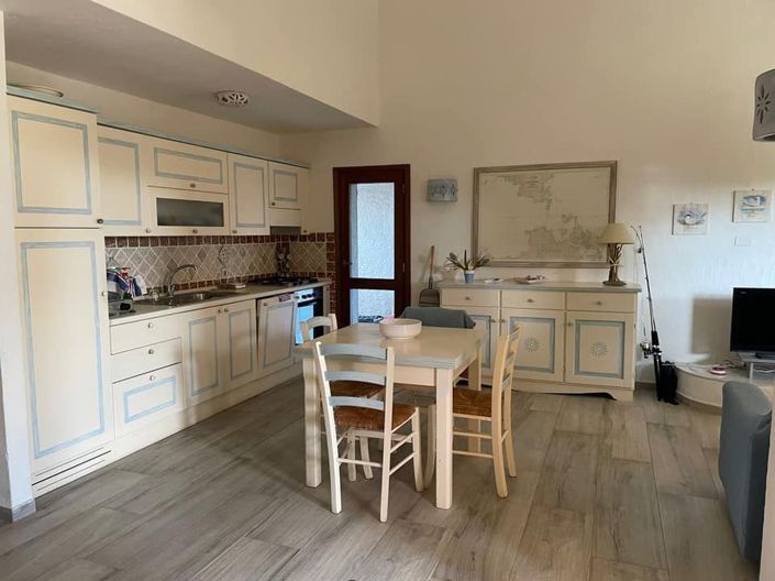 Image No.14-4 Bed House for sale