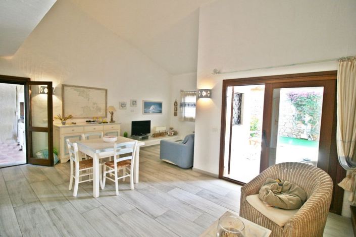 Image No.15-4 Bed House for sale