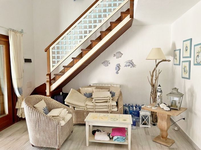 Image No.22-4 Bed House for sale
