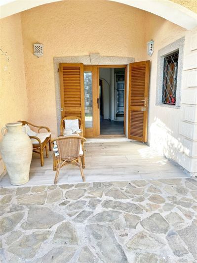 Image No.24-4 Bed House for sale