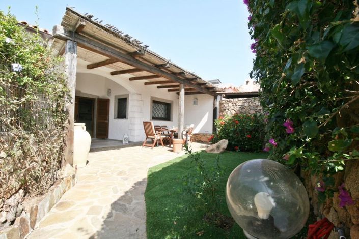 Image No.8-4 Bed House for sale
