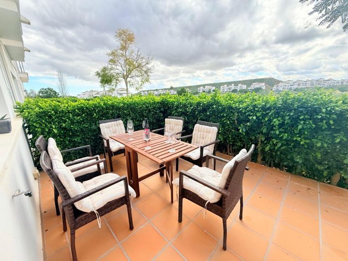 Image No.11-2 Bed Property for sale