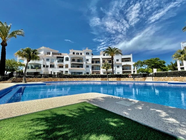 Image No.25-2 Bed Property for sale