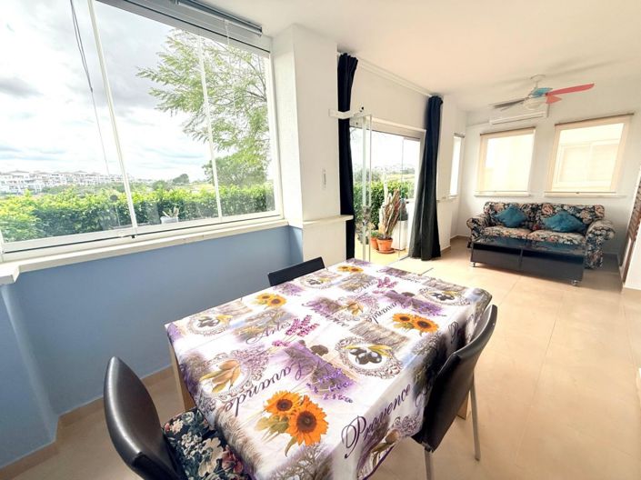 Image No.5-2 Bed Property for sale