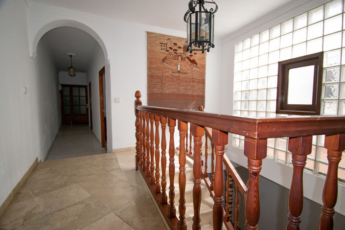 Image No.16-4 Bed Townhouse for sale