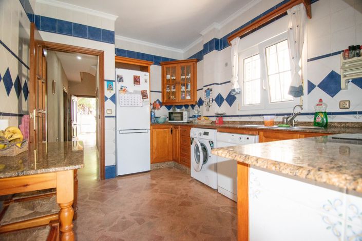 Image No.11-3 Bed Villa for sale
