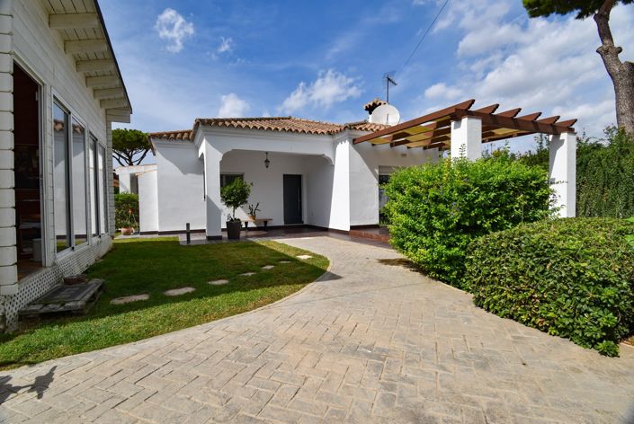 Image No.4-3 Bed Villa for sale