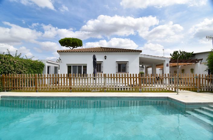 Image No.40-3 Bed Villa for sale