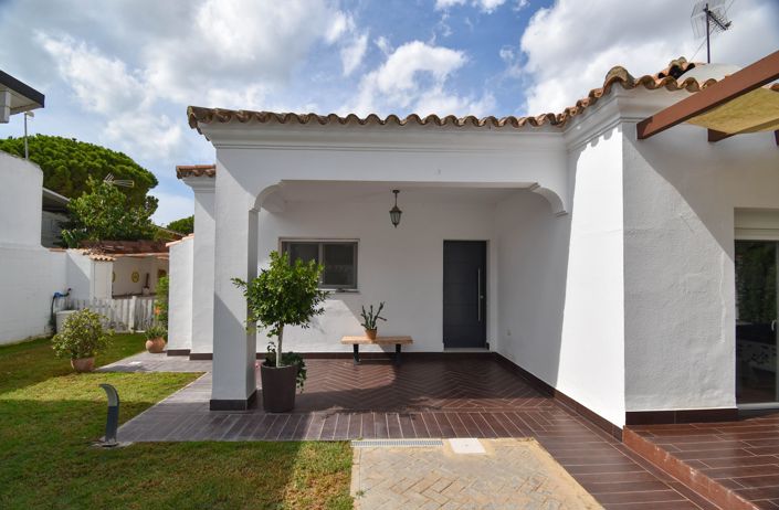 Image No.6-3 Bed Villa for sale