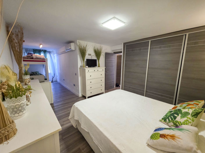 Image No.31-Propriété de 1 chambre à vendre à Casares