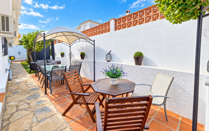 Image No.43-4 Bed House for sale