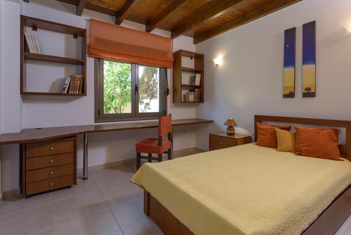 Image No.10-3 Bed Villa for sale