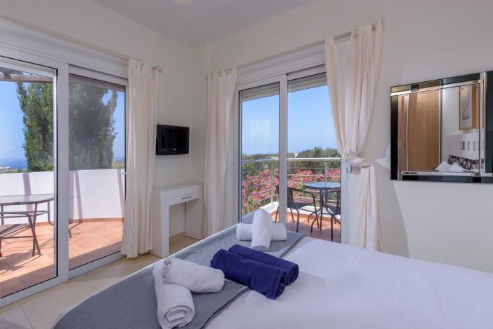 Image No.18-2 Bed Maisonette for sale
