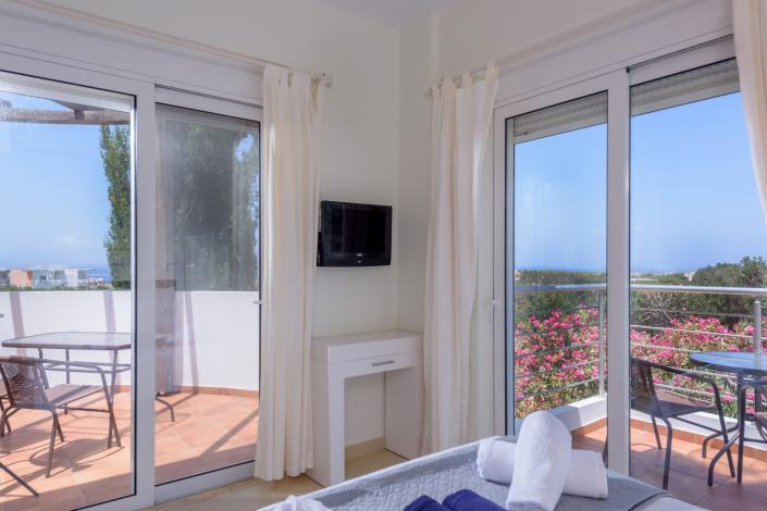 Image No.19-2 Bed Maisonette for sale