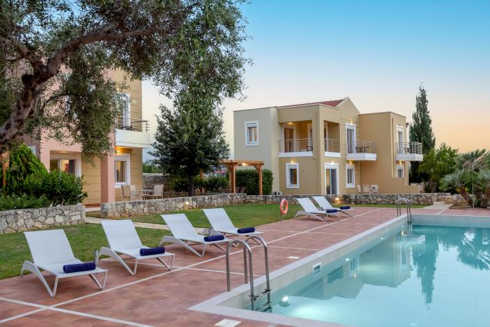 Image No.40-2 Bed Maisonette for sale