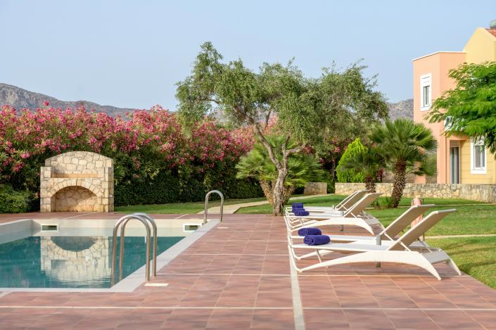 Image No.42-2 Bed Maisonette for sale