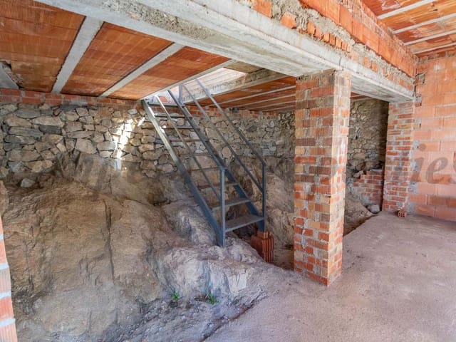 Image No.4-1 Bed Townhouse for sale