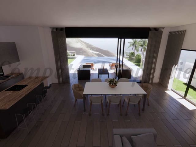 Image No.8-4 Bed Townhouse for sale