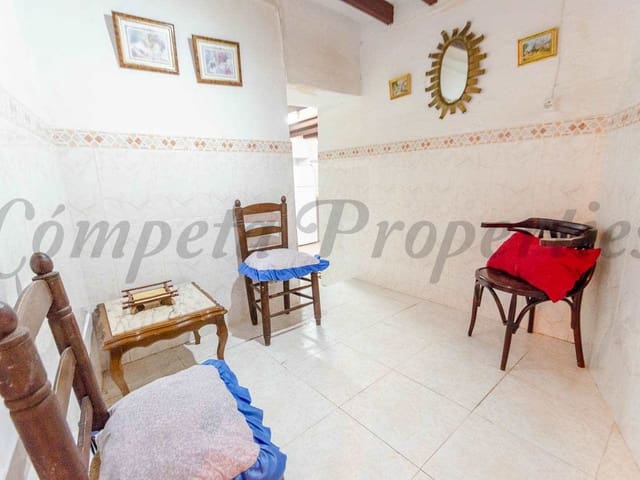 Image No.4-3 Bed Townhouse for sale