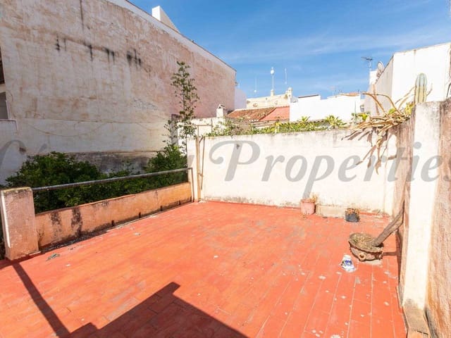 Image No.4-6 Bed Townhouse for sale