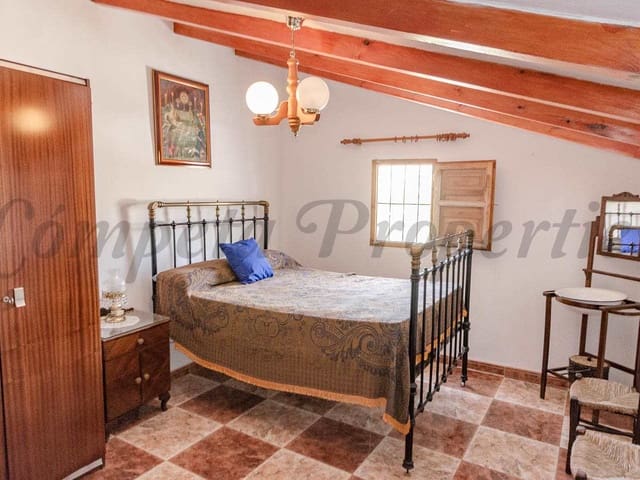 Image No.6-2 Bed Townhouse for sale