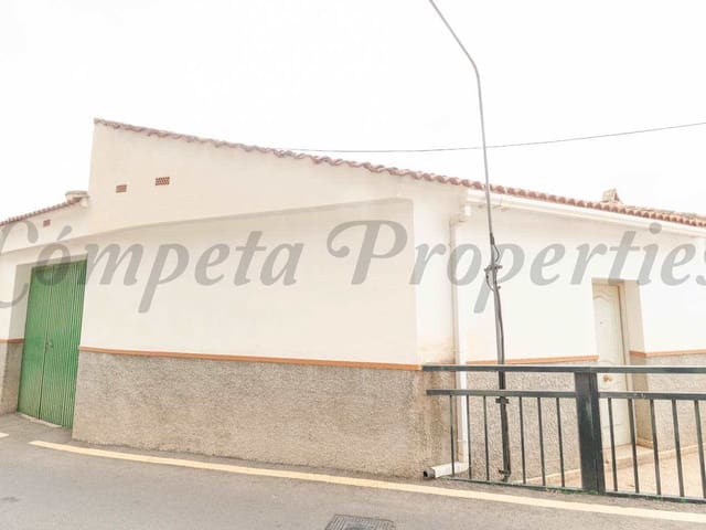 Image No.2-3 Bed Townhouse for sale